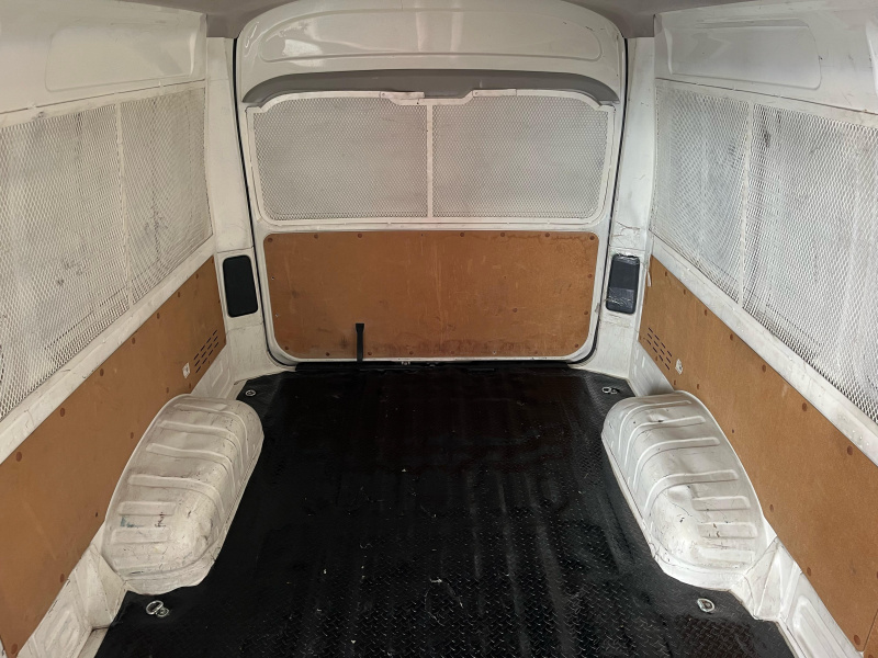 Toyota Comerciales Hiace Panel 5 pts. DX Superlarga, toldo alto, TM5 (línea nueva) 2020